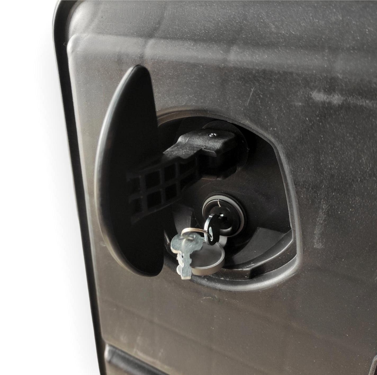 50%20cm%20Ekonomik%20Takım%20Dolabı%20Plastik%20Kilitli